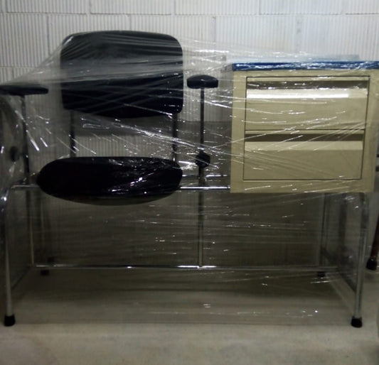 SILLA CON MESA PARA TOMA DE MUESTRA