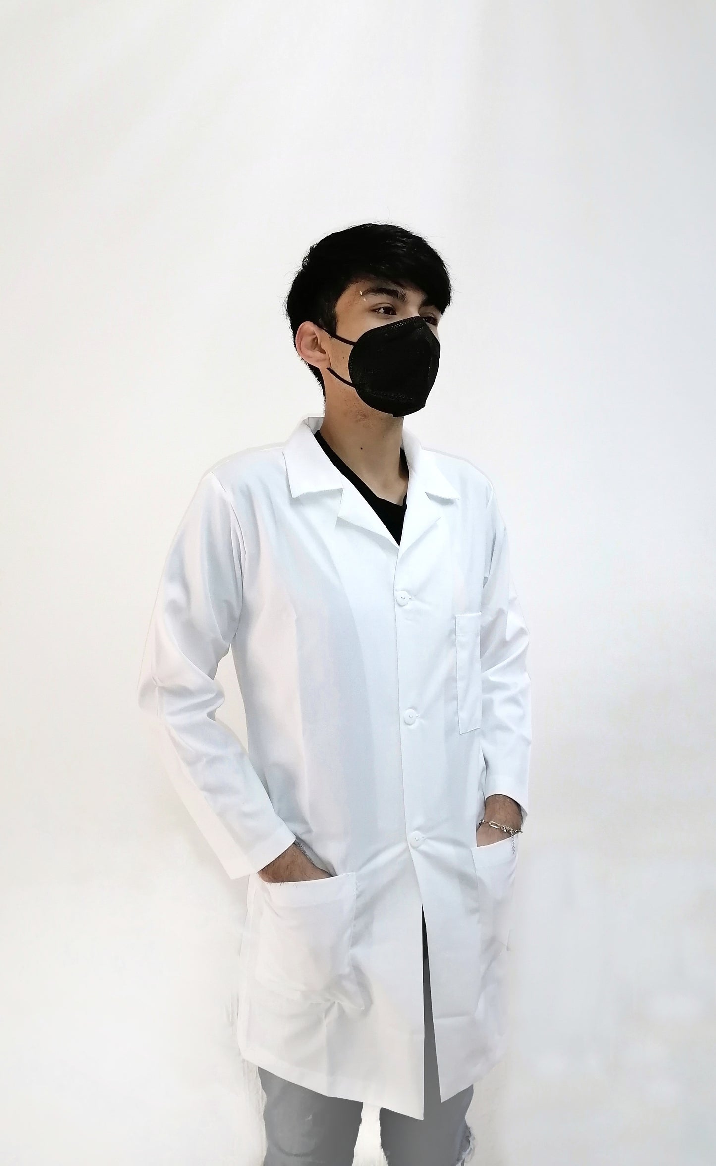 BATA BLANCA PARA MÉDICO